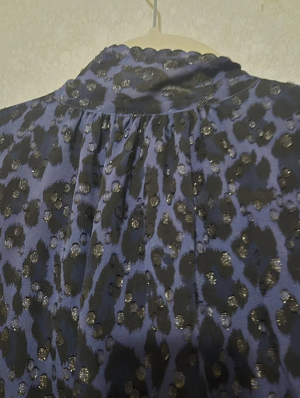 kate spade Navy and Black Leopard Tie-Neck Blouse...size:XS